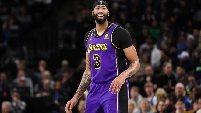 维尼修斯也 维尼修斯也